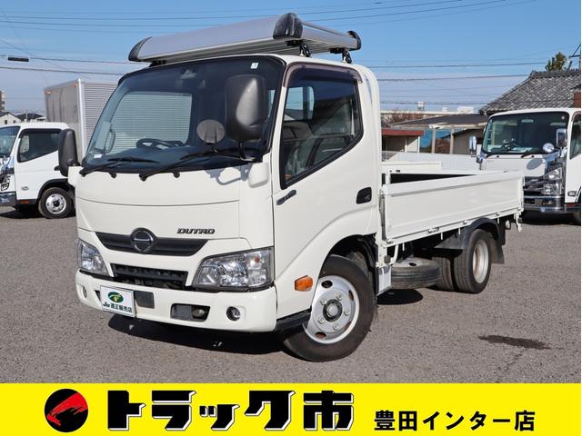 中古車 バス・トラック ホワイト 白色 2WD 軽油 XZC605M 最大積載量2Tン　車輌総重量4．345t　保証書 低床・ジャストロー　プリクラッシュ　ESスタート　スペアキー2本