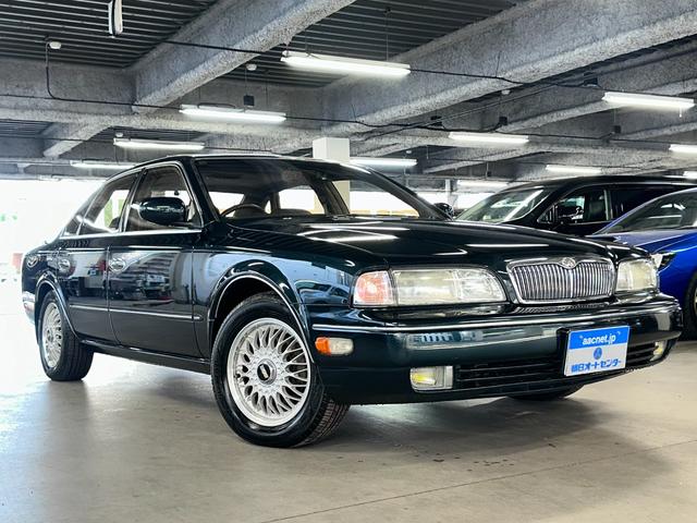 インフィニティQ45 タイプV Gパッケージ（日産）【中古】 中古車 セダン グリーン 緑色 2WD ガソリン