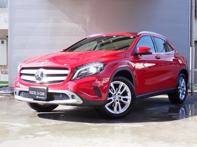 GLAクラス GLA180 オフロード（メルセデスベンツ）【中古】 中古車 SUV・クロカン レッド 赤色 2WD ガソリン