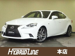 IS300h IS300h Fスポーツ（レクサス）【中古】 中古車 セダン ホワイト 白色 2WD ハイブリッド