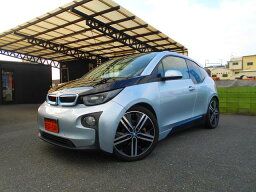 i3 レンジ・エクステンダー装備車（BMW）【中古】 中古車 コンパクトカー ゴールド・シルバー 金色 銀色 2WD プラグインハイブリッド