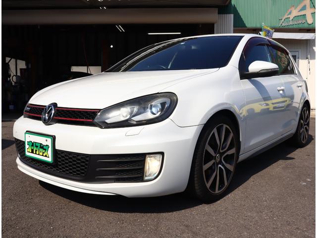 ゴルフ GTI アディダス（フォルクスワーゲン）【中古】 中古車 コンパクトカー ホワイト 白色 2WD ガソリン