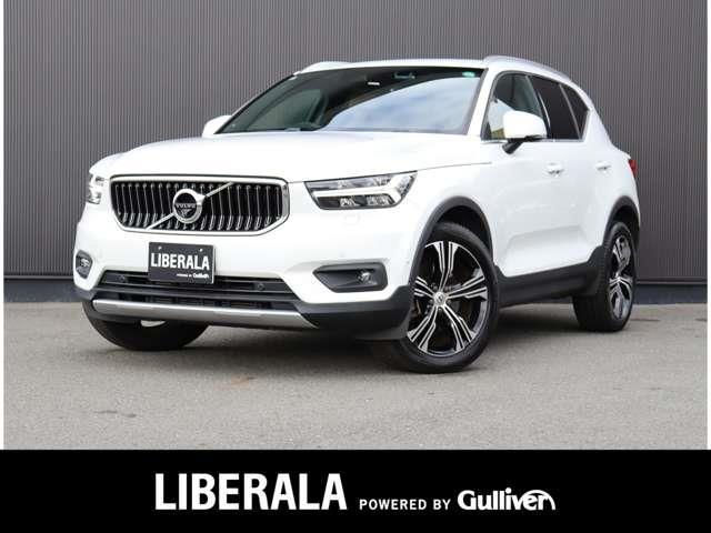 ボルボ XC40 T4 AWD インスクリプション [中古] 禁煙車 保証期間あり 1ヶ月 AT