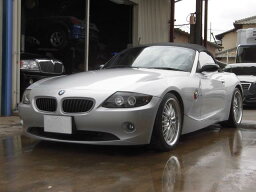 Z4 2．5i（BMW）【中古】 中古車 オープンカー ゴールド・シルバー 金色 銀色 2WD ガソリン