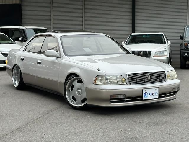 クラウンマジェスタ Cタイプ(トヨタ)【中古】 中古車 セダン ホワイト 白色 2WD ガソリン