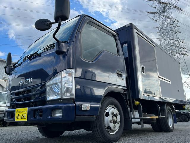 中古車 バス・トラック ブルー 青色 2WD 軽油 NJR85-7068596 2t積み冷蔵冷凍車　スムーサー2ペダル 東プレ低温－30℃仕様　サイドドア付　荷室仕切り板付