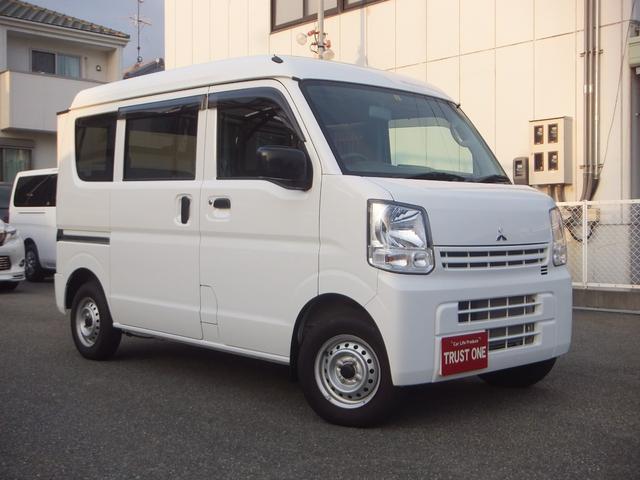 ミニキャブバン M（三菱）【中古】 中古車 軽トラック/軽バン ホワイト 白色 4WD ガソリン