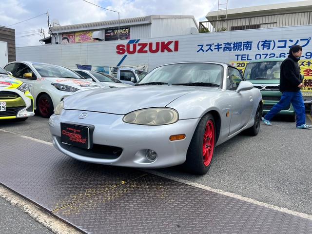 ロードスター RS（マツダ）【中古】 中古車 オープンカー ゴールド・シルバー 金色 銀色 2WD ガソリン