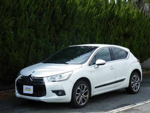 DS4 スポーツシック（シトロエン）【中古】 中古車 コンパクトカー ホワイト 白色 2WD ガソリン