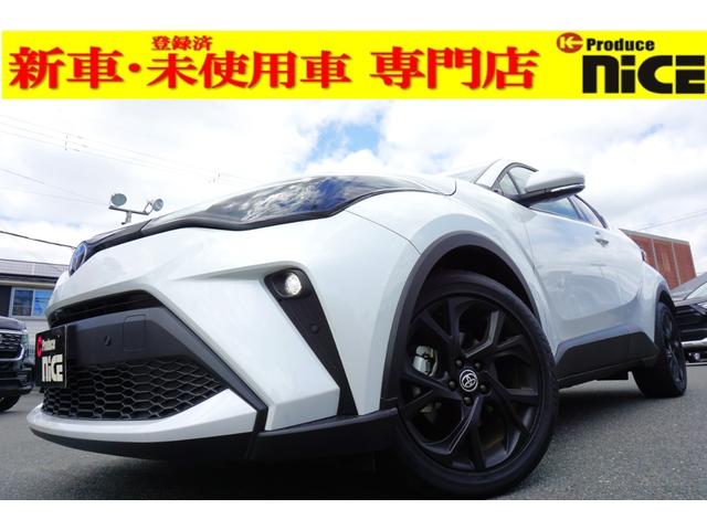 中古車 SUV・クロカン ホワイト 白色 2WD ガソリン NGX10 新車注文できます！残価設定金利1．9％！色変更OK！ バックカメラ・クルーズコントロール・衝突軽減ブレーキ・障害物センサー