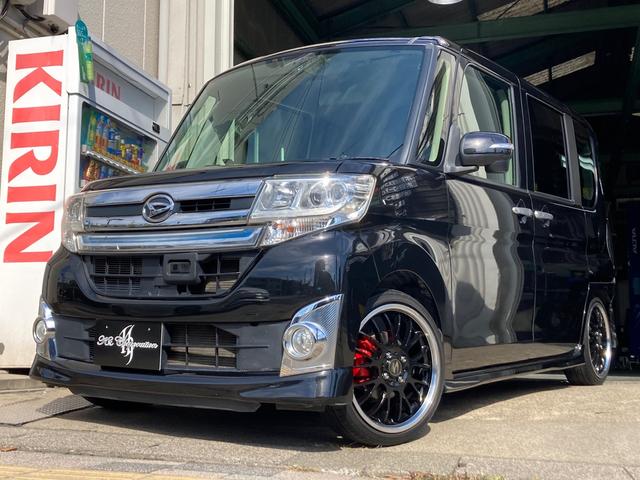 中古車 軽自動車 ブラック 黒色 2WD ガソリン LA600S 内外装綺麗なターボ付きタントカスタム入庫です！ 赤色のキャリパーと社外アルミが決まってます！スマートキープッシュスタート