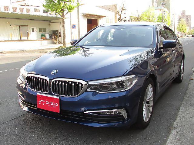 5シリーズ 523d ラグジュアリー（BMW）【中古】 中古車 セダン ブルー 青色 2WD 軽油