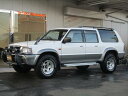 中古車 SUV・クロカン ホワイト 白色 4WD 軽油 UVL6R