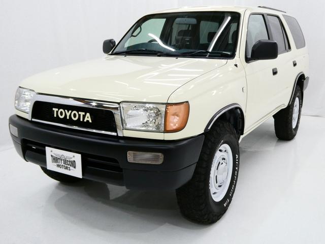 ハイラックスサーフ SSR－V ワイド（トヨタ）【中古】 中古車 SUV・クロカン ホワイト 白色 4WD ガソリン