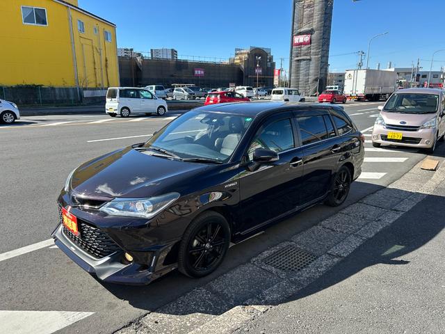 トヨタ カローラフィールダー　ハイブリッド ハイブリッドG ダブルバイビー [中古] AT