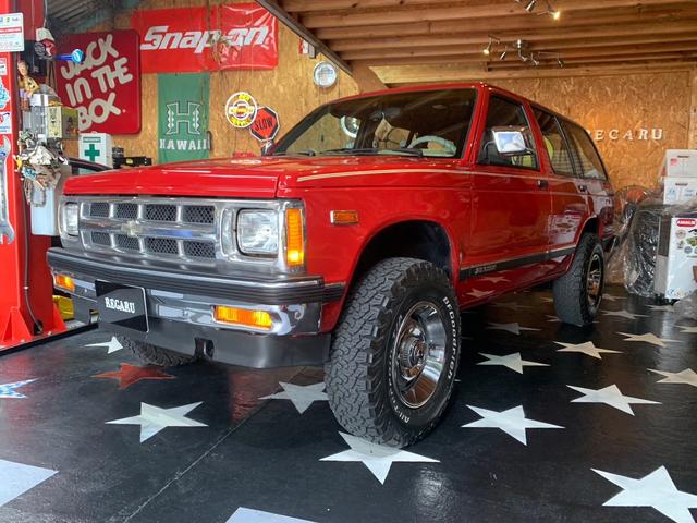 シボレーS－10ブレーザー ベースグレード（シボレー）【中古】 中古車 SUV・クロカン レッド 赤色 4WD ..