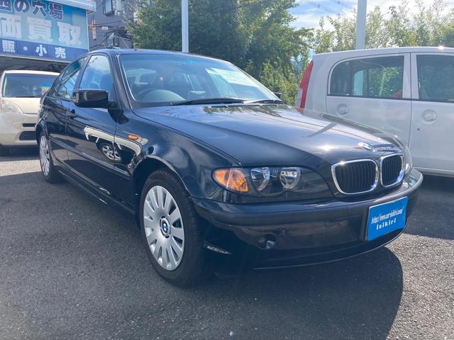 3シリーズ 318i（BMW）【中古】 中古車 セダン ブラック 黒色 2WD ガソリン