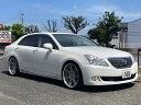 中古車 セダン ホワイト 白色 2WD ガソリン URS206 サンルーフ付き！！是非見に来て下さい！！ エアサス　ナビ地デジTV　バックカメラ　ETC　サンルーフ　レザーシート