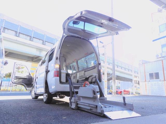 日産 キャラバンマイクロバス [中古] 保証期間あり 1ヶ月 AT