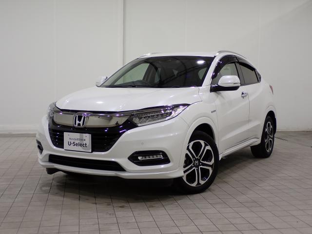 中古車 SUV・クロカン ホワイト 白色 2WD ハイブリッド RU3