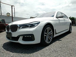 7シリーズ 740i Mスポーツ（BMW）【中古】 中古車 セダン ホワイト 白色 2WD ガソリン