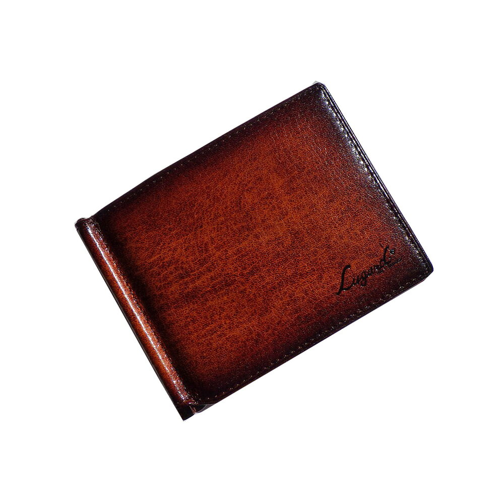 素材：牛革 サイズ：W11×H8.5×D1.5cm 仕　様： 　マネークリップ(小銭入れあり) 　背面：ファスナー片マチ小銭入れ×1 　見開き：マネークリップ・カードポケット×4・差込みポケット×1 『LUGARD』とは鞄を意味する英語の『LUGGAGE』のLUGとARD(〜する人)を組み合わせた造語で『鞄を持つ人』という意味合いです。 店長より一言： LUGARD(ラガード)の中でも永く続く人気の定番『G3』。 このところ要望の多いマネークリップ(札ばさみ)です。 カードポケットの装備と、背面の片マチ付き小銭入れファスナーポケットが何気に嬉しいですね。 取扱いカラー：ブラウン