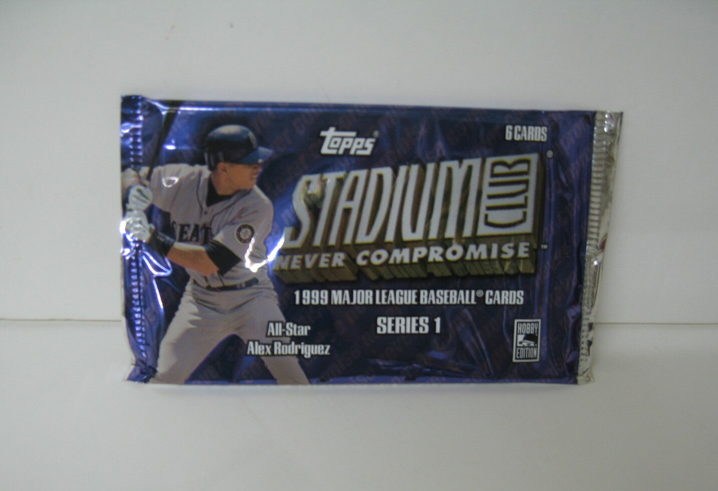 US版 トップス STADIUM CLUB NEVER COMPROMISE 1999 シリーズ1 メジャーリーグ ベースボールカード 1パック 6枚入り(MLB toppsトレーディングカード)