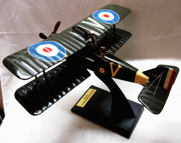 【英複葉機手作りマホガニー製】Elite SKYWARRIORSシリーズ 1/20★ROYAL AIRCRAFT FACTORY SE5A(英A)#ES12-3