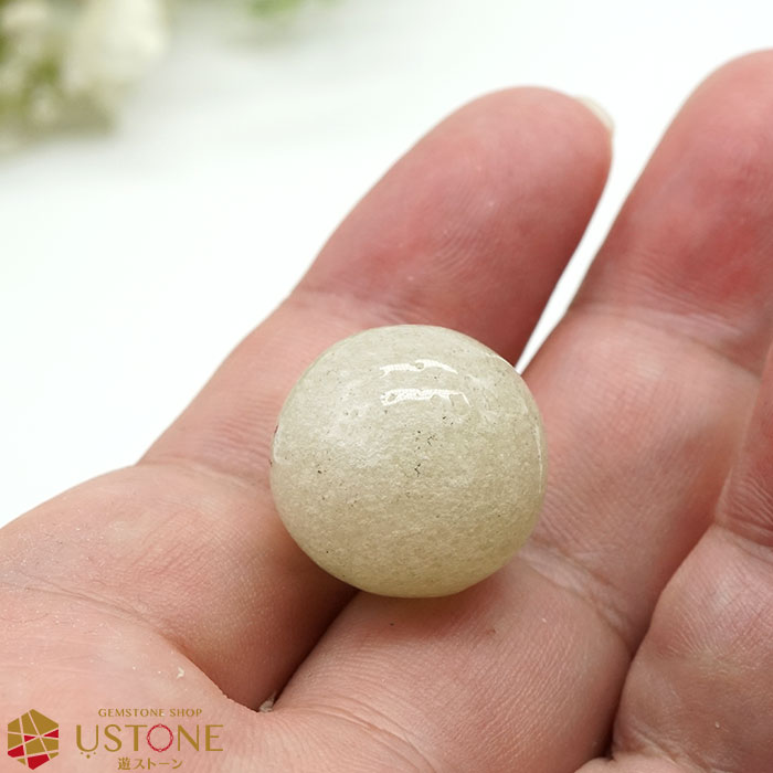 リビアングラス 丸玉 スフィア 天然石 パワーストーンリビアガラス エジプト産 一点もの【パワーストーン専門 風水 お守り 浄化 厄払い 厄除け 遊ストーン】