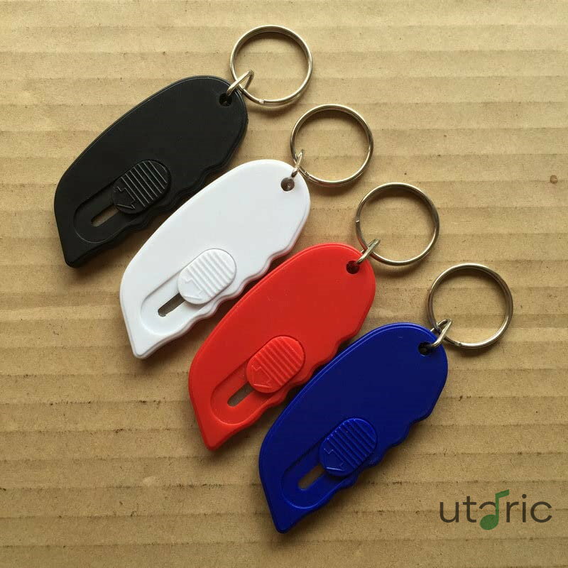 4個入り 格納式ボックスカッター ユーティリティナイフカッターナイフ 段ボールカッター キーホルダーホルダー 携帯便利 カミソリナイフ 封筒を開ける オフィス 家庭 カット紙