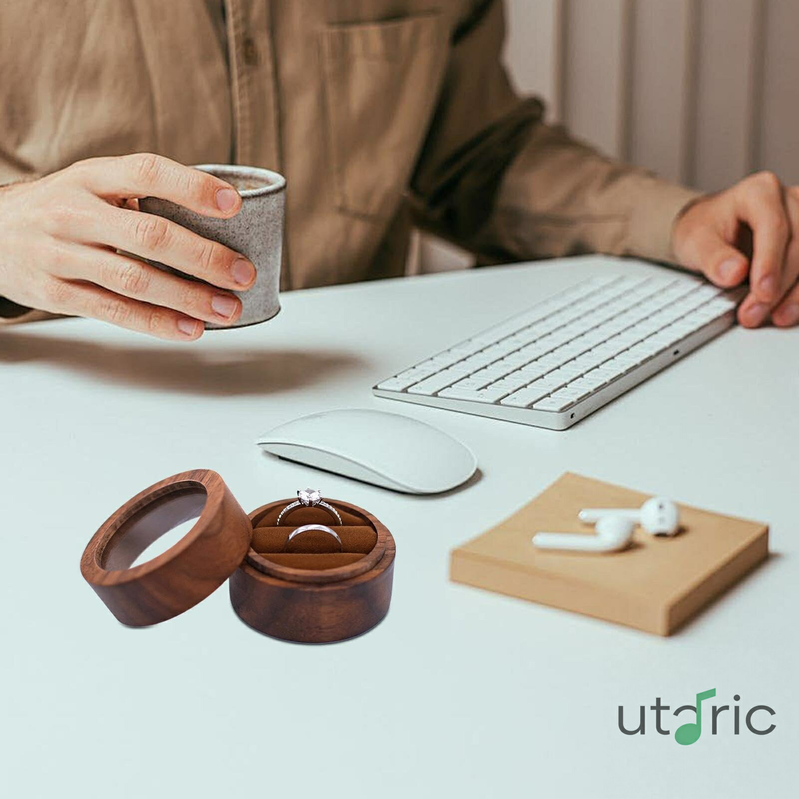 木製結婚指輪ボックス、木製婚約指輪ボックス 木製結婚指輪ボックスラウンドエンゲージメントリングホルダー エレガントなジュエリー収納ボックス、レトロなリングスタンド、プロポーズ誕生日用