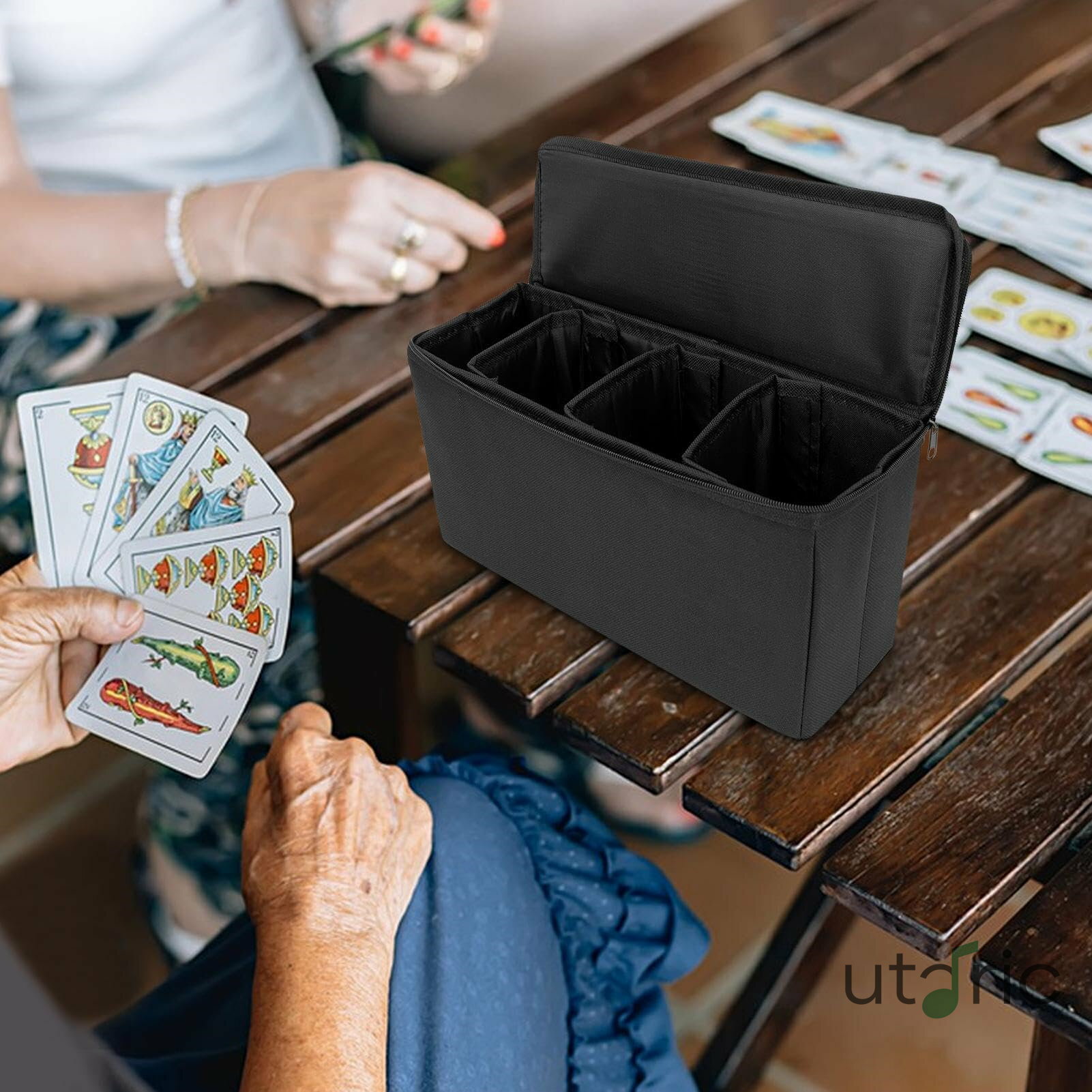 グレードカードケース - 3つの内部仕切り付きカードデッキケース | スラブカードホルダーオーガナイザー | スポーツカード収納ボックス | グレードスポーツトレーディングカード | 野球カードケース | ゲーム用カードホルダー