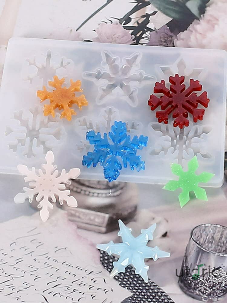 クリスマス 雪の結晶 シリコンモールド レジン 型 6種類 6穴 型抜き 抜き型 ペンダント チャーム 工芸品飾り物 DIY手作り 雪花型抜き スノーフレーク アクセサリー