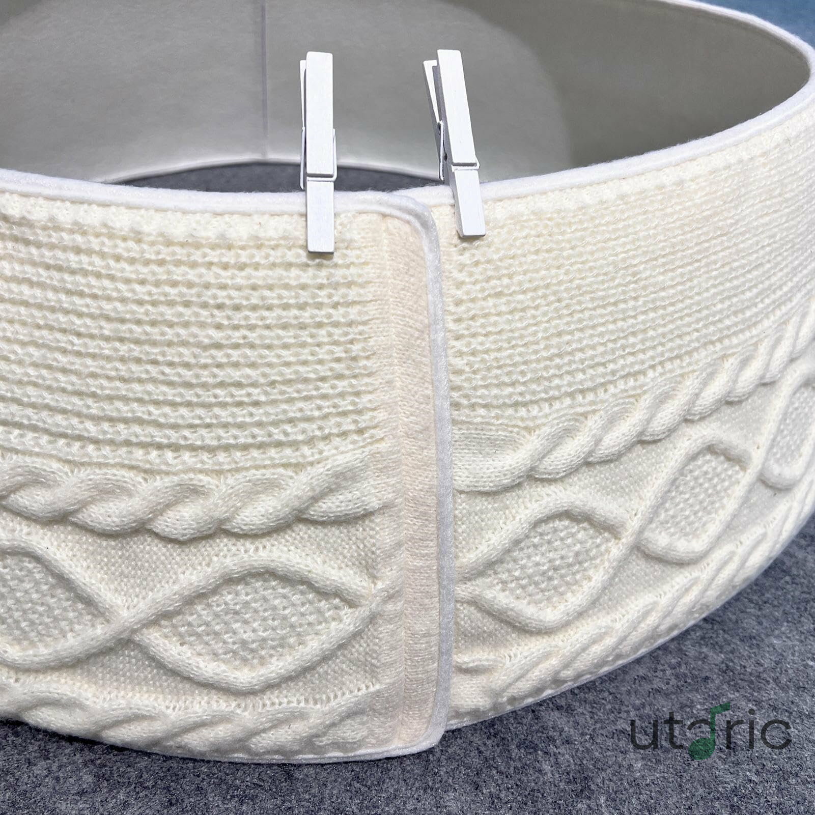 ニットクリスマスツリーカラー - クリームニット分厚いケーブルニットツリーリング|素朴な農家ホリデー..