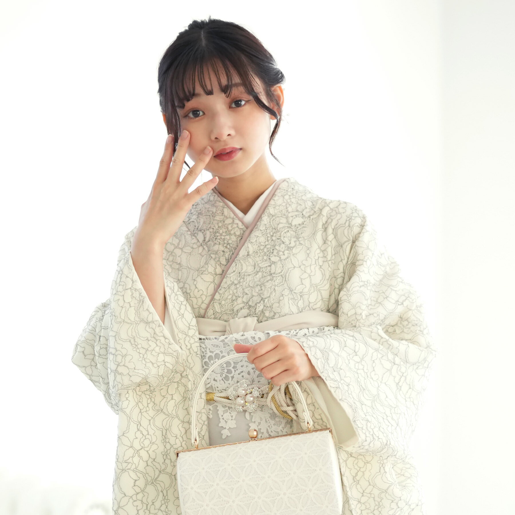 【レンタル】【utatane 振袖 日本製レース着物+西陣袋帯 21点セット オフホワイトグレー】着物セット 女性 成人式 結婚式 前撮り20歳 20才 二十歳 はたち 正装 和装 フォーマル 晴れ着 記念撮影 足袋プレゼント 往復送料無料