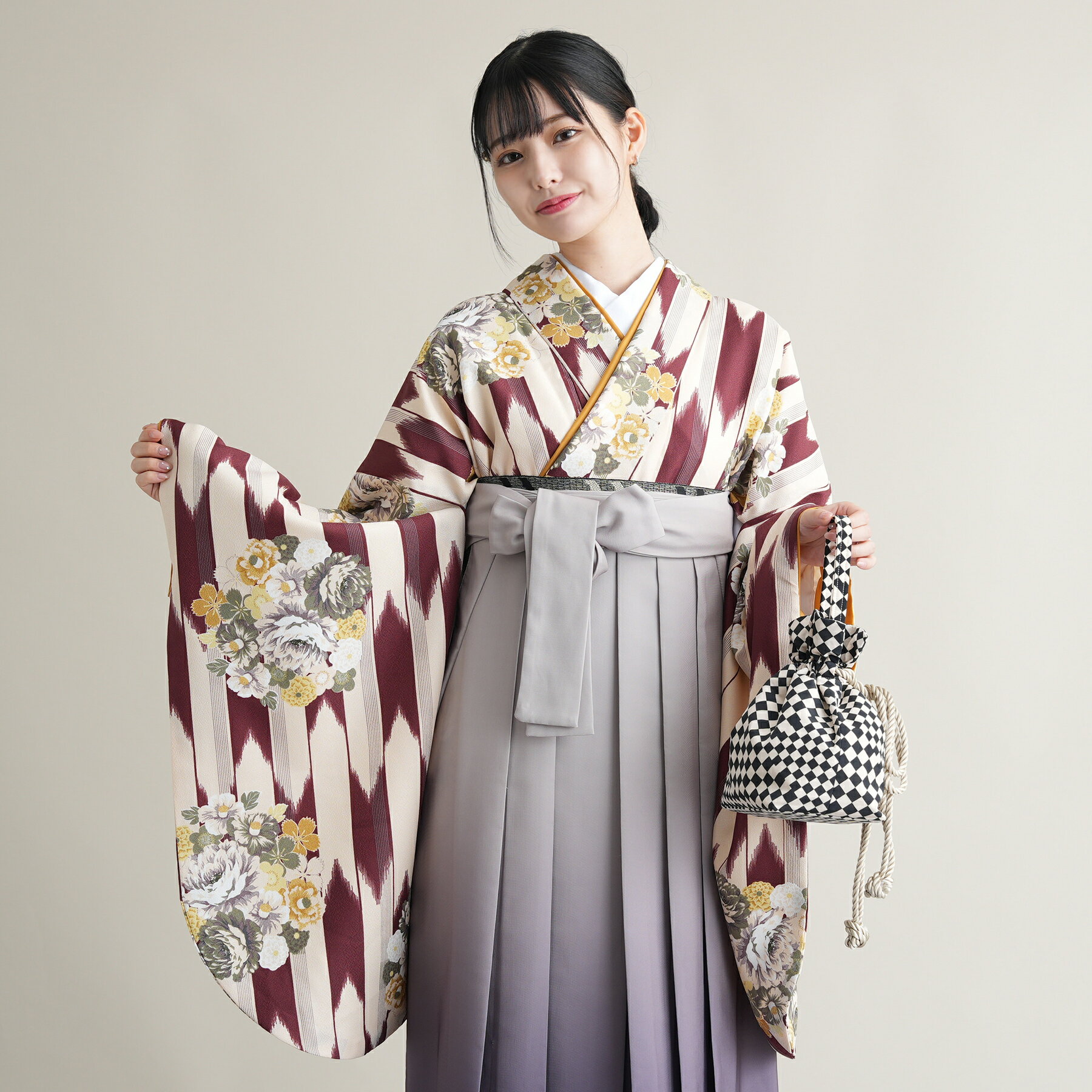 【レンタル】【ニコアンティーク 袴 17点セット 国木田さりまるちゃん着用】二尺袖着物 はかま フルセット 卒業式 大学生 専門学生 レディース 女性 袴91-99cm(身長153-170cm)足袋プレゼント 重ね衿縫い付済 往復送料無料