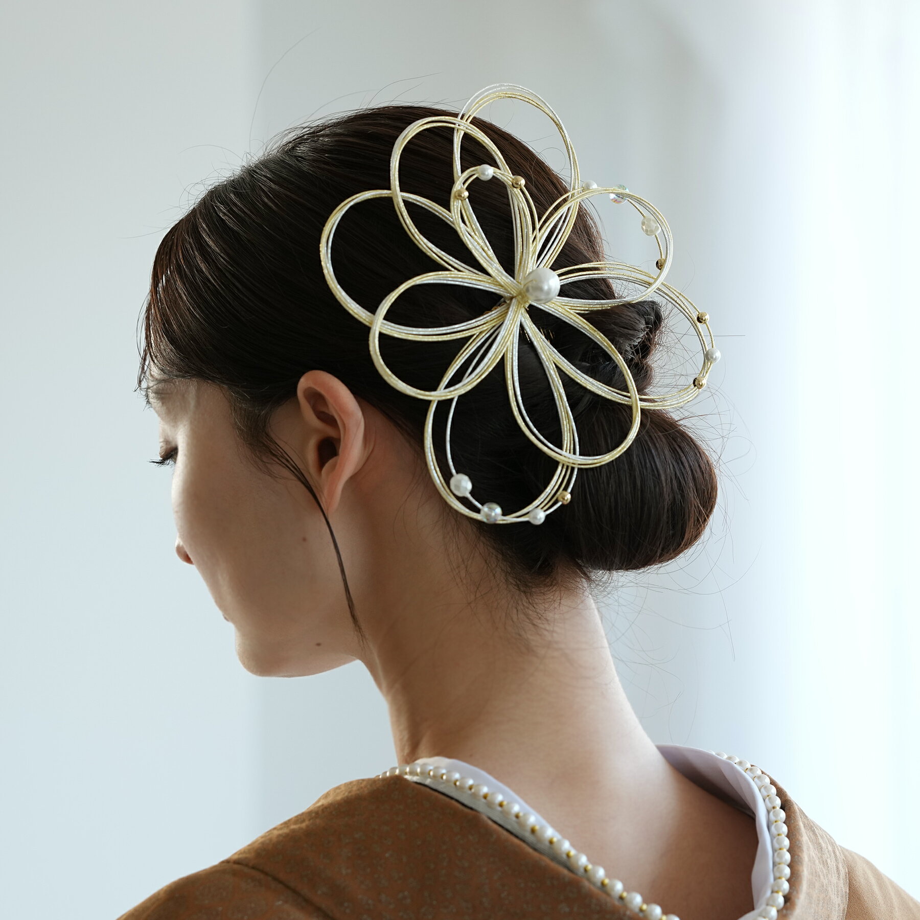 【髪飾り パールビーズ水引コーム】 水引ヘア ヘアアクセ 大正ロマン レトロ アンティークカラー 振袖 袴 成人式 卒業式 前撮り ヘアメ ヘアアレンジ 日本製 国産 金 銀 白 ゴールド シルバー
