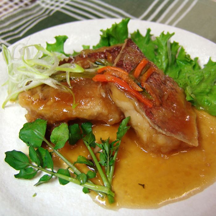 雑貨通販店ユートピアの静岡 白身魚を美味しく食べる野菜と白身魚の惣菜 A｜アングル3