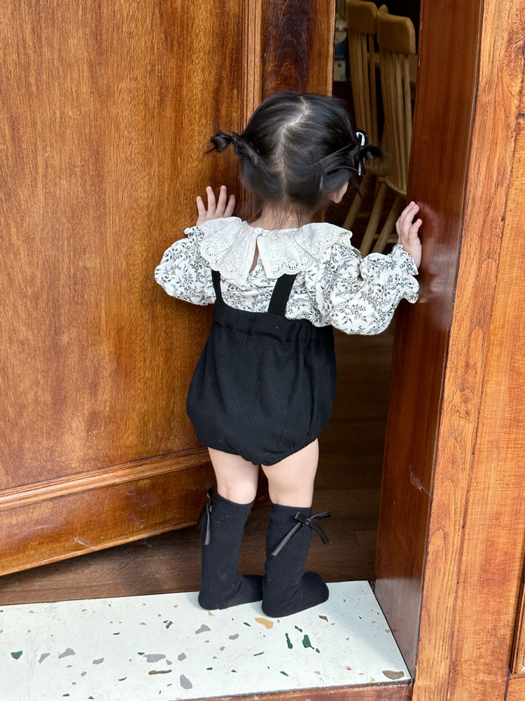 ベビー服 長袖 セットアップ 女の子 ロンパース ブラウス 2点セット シャツ＋サロ...