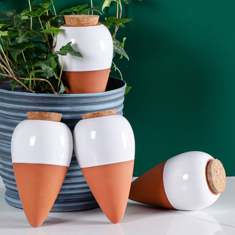 4個セット 自動給水器 鉢植え 自動 水やり器 陶器 観葉植物 水やり当番 植物 水遣...