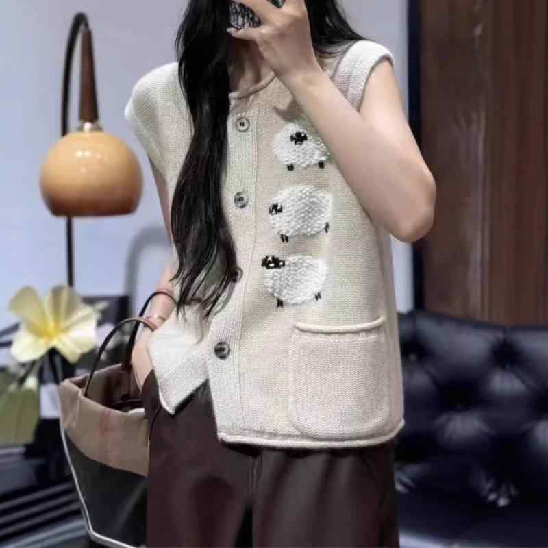 樂天商城 - ニットベスト レディース 重ね着 レイヤード ウール カシミヤ混 厚手 羊柄 クルーネック カーディガン風 ゆったり 柔らか ふんわり 体型カバー 秋冬 アイボリー グレー トップス
