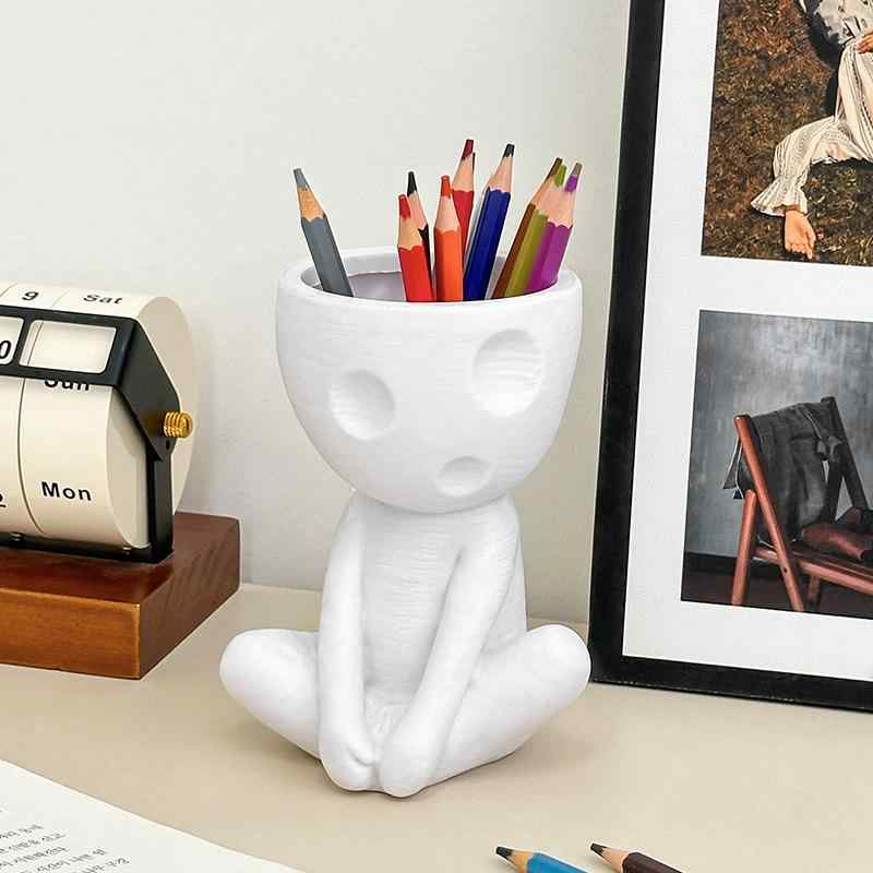 ペン立て シンプル 抽象的人物モチーフ 多機能 デスクオーガナイザー 文房具 小物収納 卓上 オフィス 自宅 書斎 レジン製 おしゃれ モダン インテリア雑貨