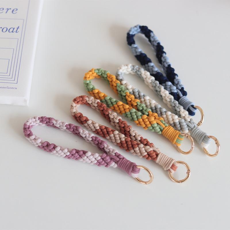 ストラップ キーホルダー 手編み ハンドメイド 編み込み リストバンド キーリング コットン 綿紐 スト..