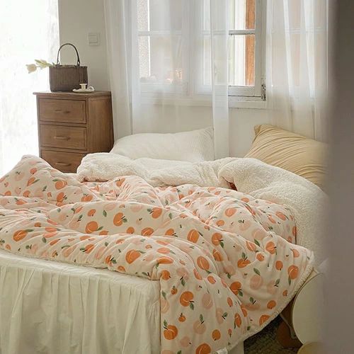 掛け布団 ダブル ボア付き レモン柄 かけぶとん 冬用 蓄熱保温 極暖 発熱 寒さ対策 あたたか 両面使える ボリューム感 かけ布団 肌触りふわふわ 布団カバー不要 北欧 大人子供兼用 洗える 150