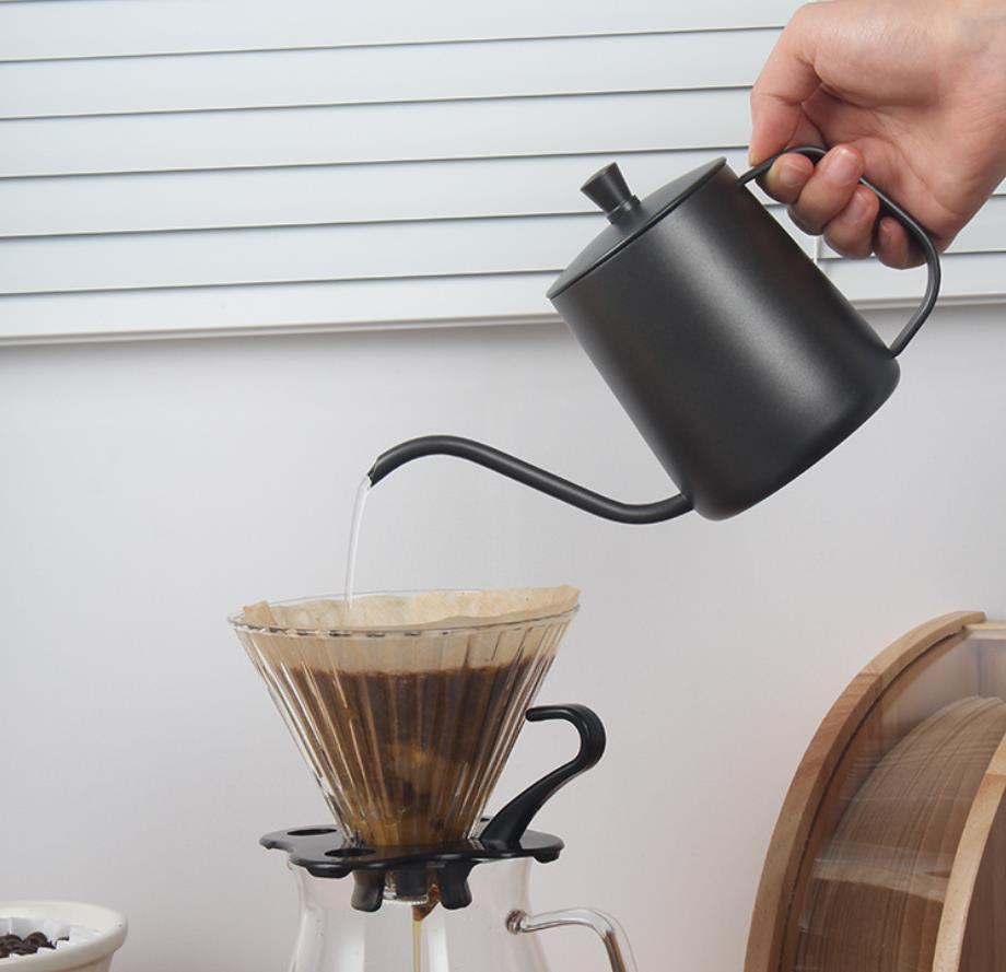 Coffee Kettles - コーヒードリップポット 600ml コーヒーケトル ドリップポット コーヒーポット ドリップ用 細口 ハンド パンチポットアウトドア 直火 IHI対応 キャンプ用 約2-3杯分 おしゃれ シンプル ギフト コーヒー グッズ ケトル コーヒー器具