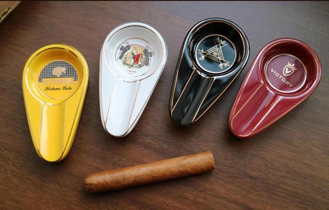 シガー灰皿 葉巻 灰皿 1本用 卓上 喫煙具 おしゃれ 高級感 携帯 コンパクト シンプル 人気 ギフト プレ..