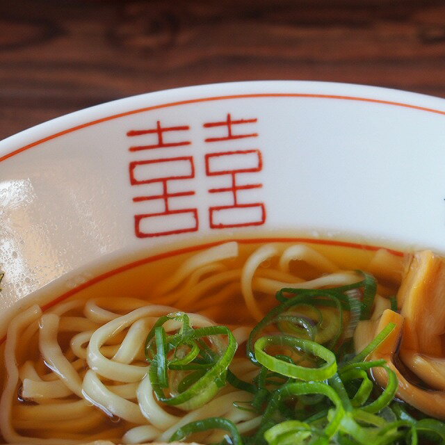 ラーメン どんぶり 赤三ツ龍21.5cm屋台のラーメンどんぶり(アウトレット込み)食器 アウトレット どんぶり 丼 ドンブリ 丼ぶり 麺鉢 ラーメン鉢 大盛り らーめん 拉麺 中華そば オシャレ おしゃれ 昔ながら 懐かしい ラーメン丼 模様 3