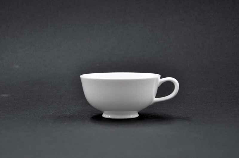 [NIKKO(ニッコー)]CELEBRATION(セレブレーション)紅茶碗(200cc)[碗][碗皿][カップ&ソーサー][コーヒーカップ][ティーカップ][食器]FINE BONE CHINA(ファインボーンチャイナ)NIKKO SINCE1908[箱なし商品]【おすすめソーサー(受皿)は[3050-2001]】