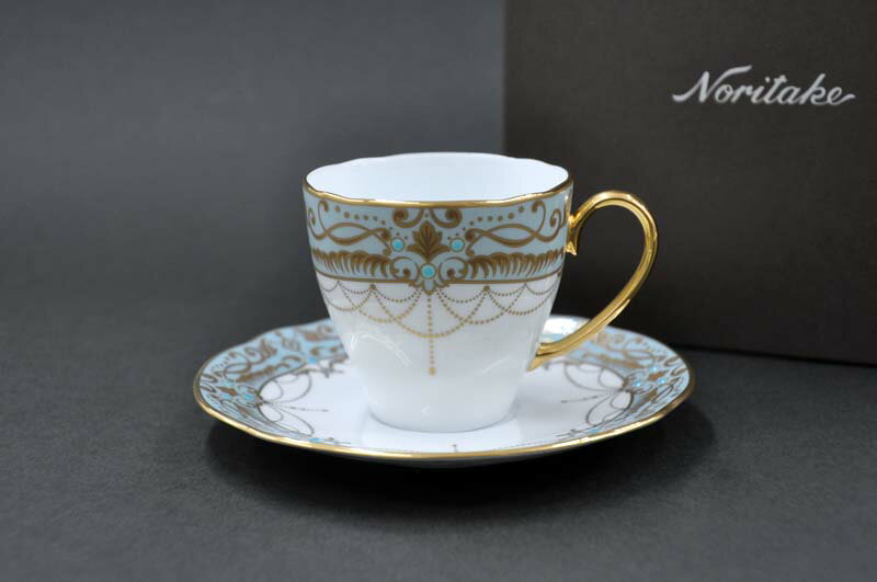 ノリタケ 〜Noritake〜 コーヒー碗皿(藍白絵唐草文)オマージュ コレクション(THE HOMAGE COLLECTION) オールドノリタケ