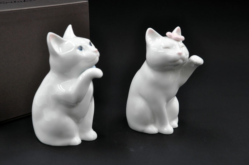 ノリタケ 〜Noritake〜置物「招き猫」小 (ペアセット)[ウェルカムキャット][FORTUNE CAT]御祝/お祝/内祝/記念品プレゼント/ギフト/贈り物/お返し縁起物/結婚/新築/開店/開運/招福/千客万来